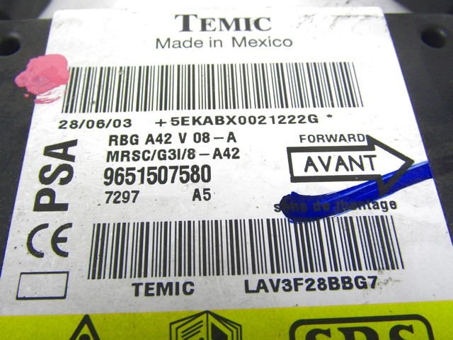 KIT AIRBAG KOMPLET OEM N. 17277 KIT AIRBAG COMPLETO ORIGINAL REZERVNI DEL CITROEN C3 / PLURIEL MK1 (2002 - 09/2005) BENZINA LETNIK 2003