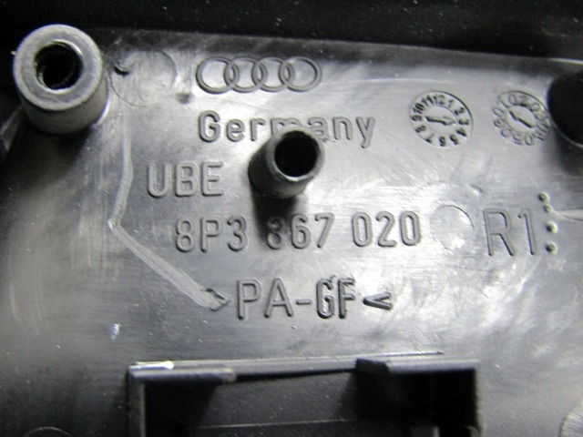 NOTRANJA KLJUKA  OEM N. 8P3867020 ORIGINAL REZERVNI DEL AUDI A3 MK2 8P 8PA 8P1 (2003 - 2008)DIESEL LETNIK 2008