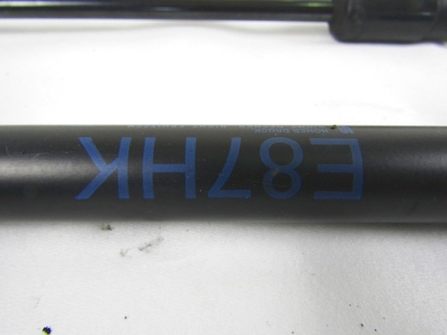 AMORTIZERJI PRTLJAZNIH VRAT  OEM N. 51247060622 ORIGINAL REZERVNI DEL BMW SERIE 1 BER/COUPE/CABRIO E81/E82/E87/E88 (2003 - 2007) DIESEL LETNIK 2006