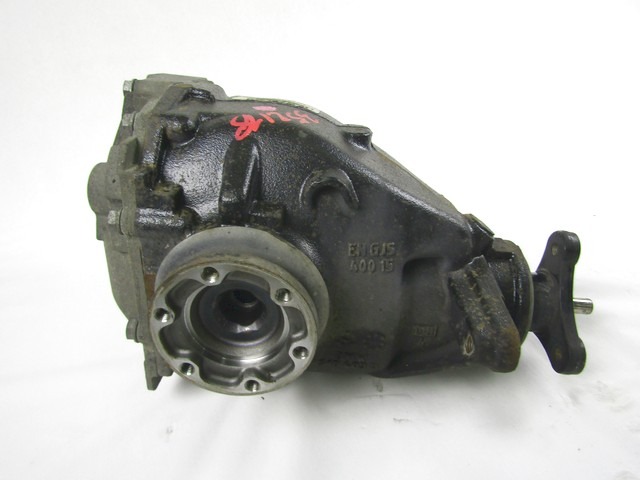 ZADNJI DIFERENCIAL OEM N. 752430704 ORIGINAL REZERVNI DEL BMW SERIE 1 BER/COUPE/CABRIO E81/E82/E87/E88 (2003 - 2007) DIESEL LETNIK 2006