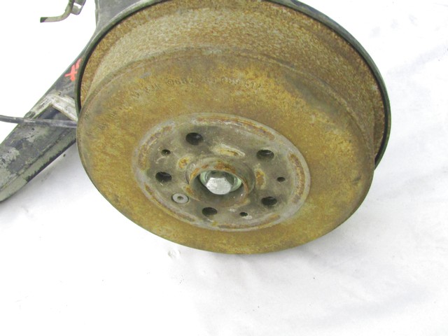 ZADNJI LEVI NOSILEC KOLES/PESTO OEM N. 701501403F ORIGINAL REZERVNI DEL VOLKSWAGEN TRANSPORTER T4 (1991 - 2003)DIESEL LETNIK 1992