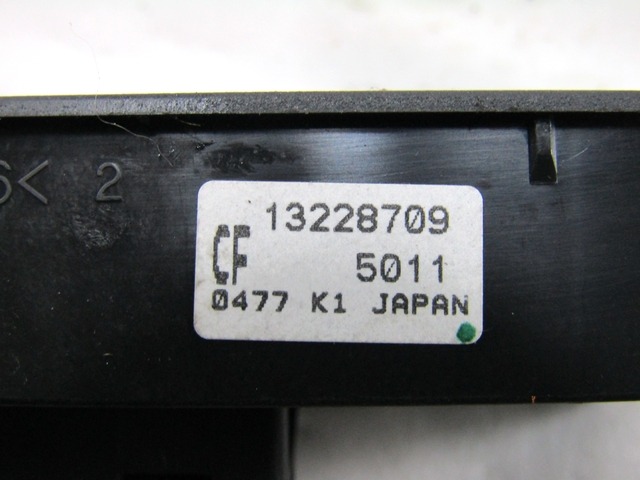 STIKALO ELEKTRICNEGA DVIGA STEKEL OEM N. 13228709 ORIGINAL REZERVNI DEL OPEL ASTRA H A04 L48,L08,L35,L67 5P/3P/SW (2004 - 2007) BENZINA LETNIK 2007