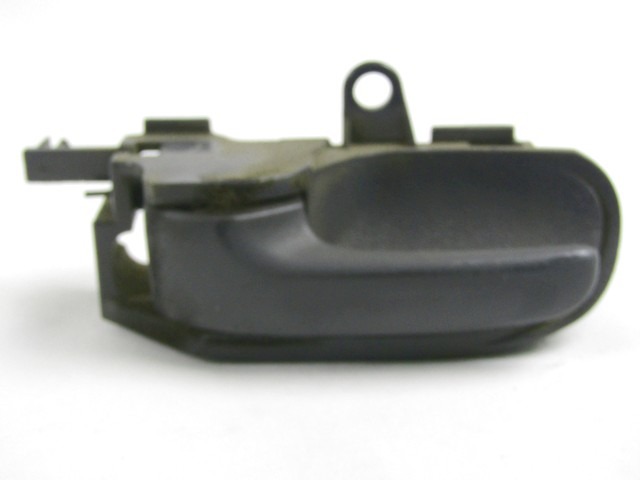 NOTRANJA KLJUKA  OEM N. 692060D060B2 ORIGINAL REZERVNI DEL TOYOTA AYGO B1 R (2009 - 02/2012) BENZINA LETNIK 2011