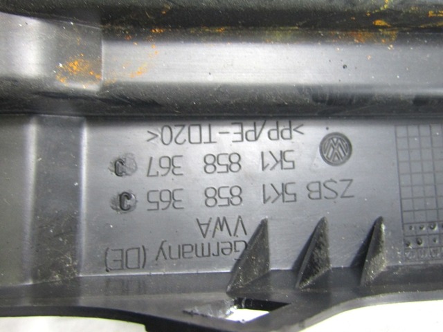 MONTA?NI DELI /  ARMATURNE PLOSCE SPODNJI OEM N. 5K1858365C ORIGINAL REZERVNI DEL VOLKSWAGEN GOLF VI 5K1 517 AJ5 MK6 (2008-2012) BENZINA LETNIK 2010