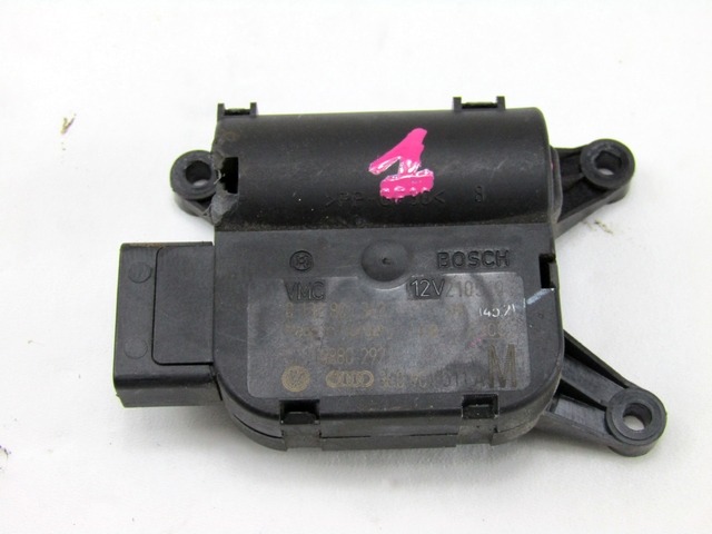 MOTORCEK OGREVANJA OEM N. 3C0907511AM ORIGINAL REZERVNI DEL VOLKSWAGEN GOLF VI 5K1 517 AJ5 MK6 (2008-2012) BENZINA LETNIK 2010