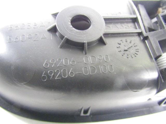 NOTRANJA KLJUKA  OEM N. 69206-0D90 ORIGINAL REZERVNI DEL TOYOTA YARIS P9 MK2 (01/2006 - 2009) BENZINA LETNIK 2007