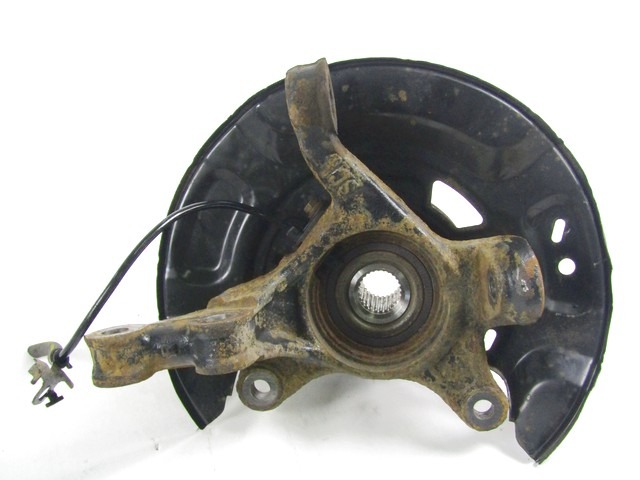 VRTLJIVI LEZAJ DESNO / PESTO KOLESA Z LEZAJEM SPREDAJ OEM N. 43212-0D130 ORIGINAL REZERVNI DEL TOYOTA YARIS P9 MK2 (01/2006 - 2009) BENZINA LETNIK 2007