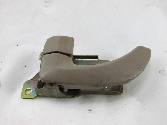 NOTRANJA KLJUKA  OEM N. 836103E000GW ORIGINAL REZERVNI DEL KIA SORENTO JC MK1 (2002 - 2009) DIESEL LETNIK 2006