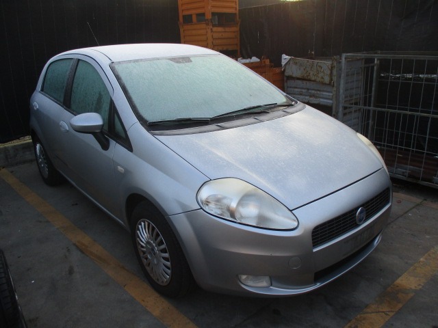 FIAT GRANDE PUNTO 1.3 D 55KW 5M 5P (2005) RICAMBI IN MAGAZZINO