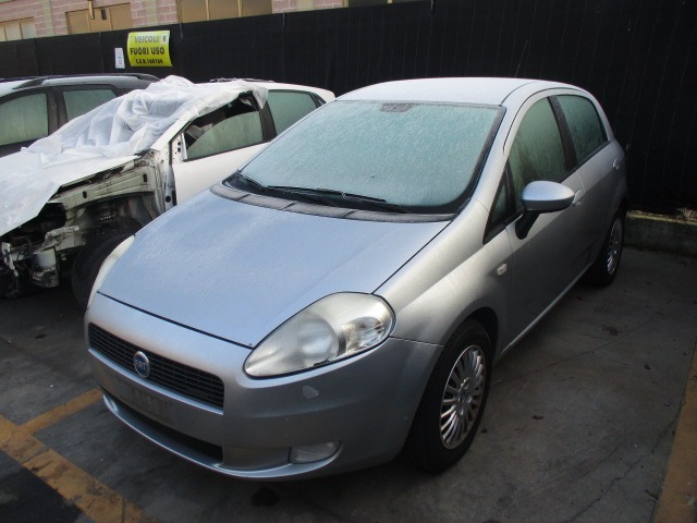 FIAT GRANDE PUNTO 1.3 D 55KW 5M 5P (2005) RICAMBI IN MAGAZZINO