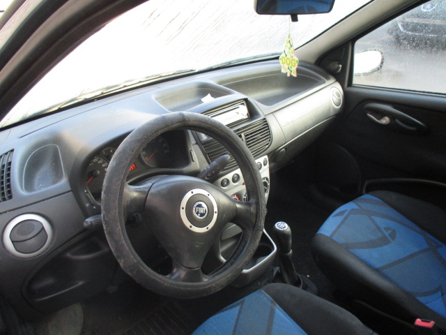 FIAT PUNTO 1.3 51KW 5M D 3P (2004) RICAMBI IN MAGAZZINO