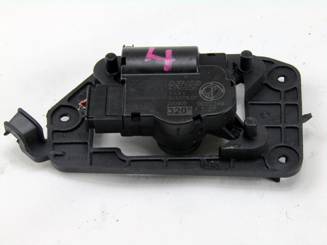 MOTORCEK OGREVANJA OEM N. A.211.012.00 ORIGINAL REZERVNI DEL FIAT GRANDE PUNTO 199 (2005 - 2012) DIESEL LETNIK 2005