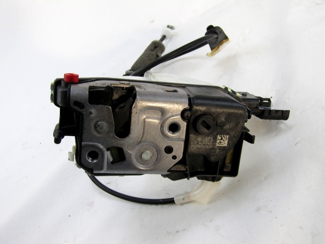 CENTRALNA KLJUCAVNICA ZADJIH LEVIH VRAT OEM N. 9800617380 ORIGINAL REZERVNI DEL PEUGEOT 308 4A 4B 4C 4E 4H MK1 BER/SW/CC (2007 - 2013) DIESEL LETNIK 2012