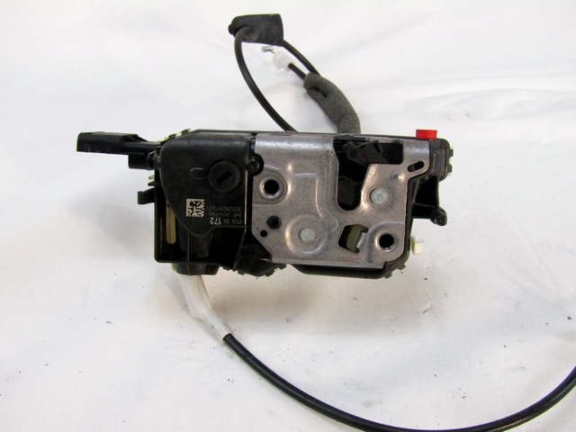 CENTRALNO ZAKLEPANJE ZADNJIH DESNIH VRAT OEM N. 9800617280 ORIGINAL REZERVNI DEL PEUGEOT 308 4A 4B 4C 4E 4H MK1 BER/SW/CC (2007 - 2013) DIESEL LETNIK 2012