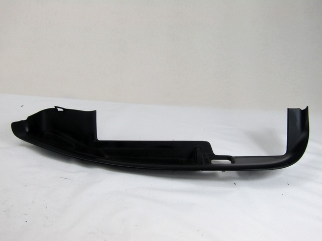 MONTA?NI DELI /  ARMATURNE PLOSCE SPODNJI OEM N. 682406857R ORIGINAL REZERVNI DEL RENAULT SCENIC XMOD / SCENIC JZ0/1 MK3 R (2012 - 2016) DIESEL LETNIK 2012