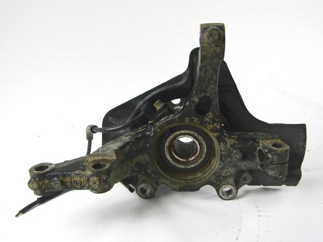 VRTLJIVI LEZAJ DESNO / PESTO KOLESA Z LEZAJEM SPREDAJ OEM N. 51776377 ORIGINAL REZERVNI DEL FIAT GRANDE PUNTO 199 (2005 - 2012) DIESEL LETNIK 2006