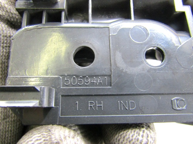 NOTRANJA KLJUKA  OEM N. 6920505040B0 ORIGINAL REZERVNI DEL TOYOTA COROLLA E12 (2000 - 2006) DIESEL LETNIK 2005