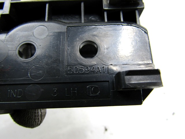 NOTRANJA KLJUKA  OEM N. 6920605040B0 ORIGINAL REZERVNI DEL TOYOTA COROLLA E12 (2000 - 2006) DIESEL LETNIK 2005