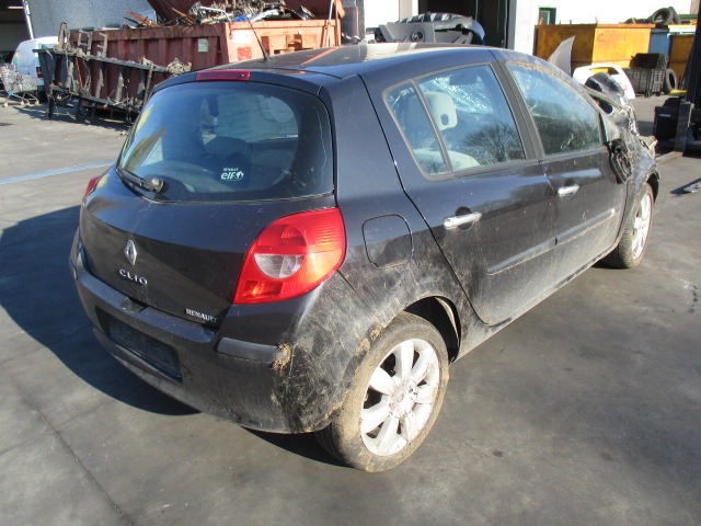 RENAULT CLIO 1.5 D 63KW 5M 5P (2007) RICAMBI IN MAGAZZINO