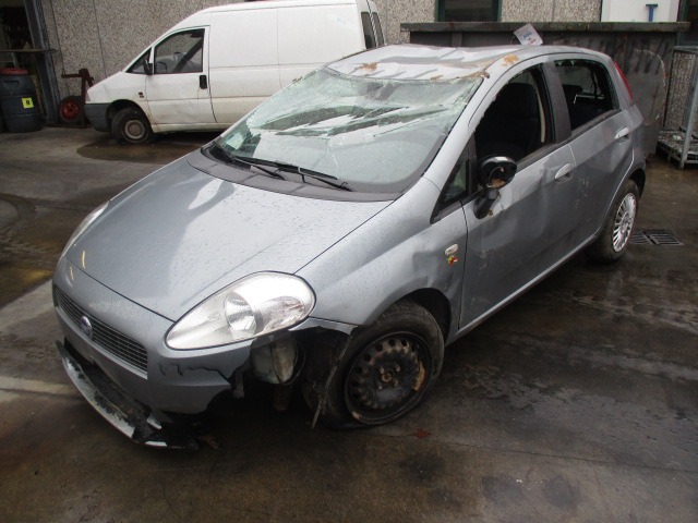 FIAT GRANDE PUNTO 1.2 B 48KW 5M 5P (2007) RICAMBI IN MAGAZZINO