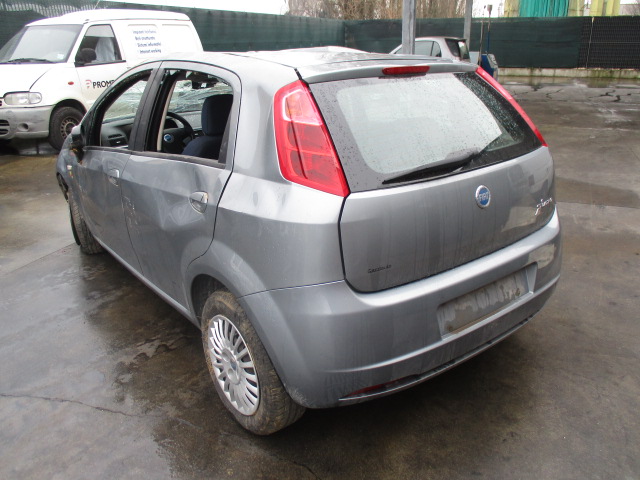 FIAT GRANDE PUNTO 1.2 B 48KW 5M 5P (2007) RICAMBI IN MAGAZZINO