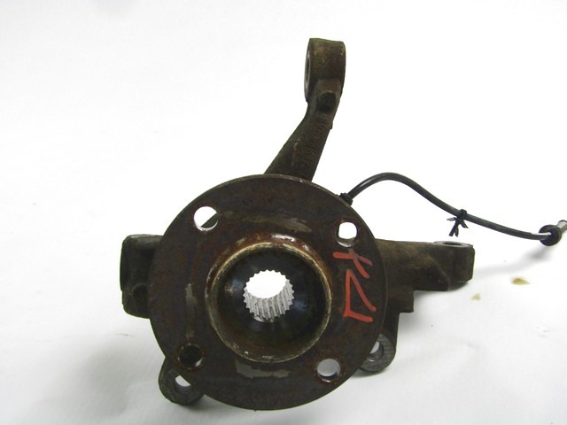 VRTLJIVI LEZAJ DESNO / PESTO KOLESA Z LEZAJEM SPREDAJ OEM N. 1544566 ORIGINAL REZERVNI DEL FORD FIESTA CB1 CNN MK6 (09/2008 - 11/2012) BENZINA/GPL LETNIK 2010