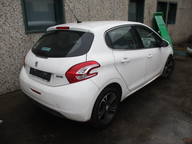 PEUGEOT 208 1.4 D 50KW 5M 5P (2012) RICAMBI IN MAGAZZINO