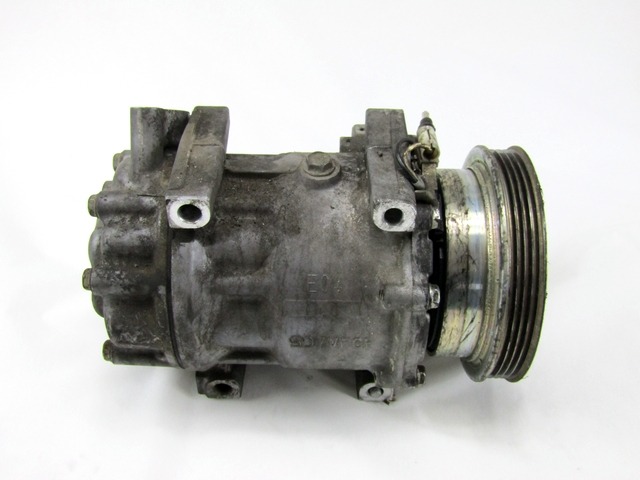 KOMPRESOR KLIME  OEM N. 8200866440 ORIGINAL REZERVNI DEL DACIA LOGAN MK1 (2004 - 2013) BENZINA LETNIK 2012