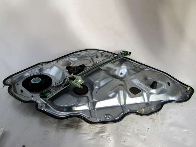 MEHANIZEM DVIGA ZADNJIH STEKEL  OEM N. 71734849 ORIGINAL REZERVNI DEL LANCIA MUSA 350 R (09/2007 - 8/2013) BENZINA/GPL LETNIK 2009