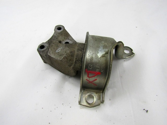 NOSILCI MOTORJA/DRUGO OEM N. 51757887 ORIGINAL REZERVNI DEL LANCIA MUSA 350 R (09/2007 - 8/2013) BENZINA/GPL LETNIK 2009