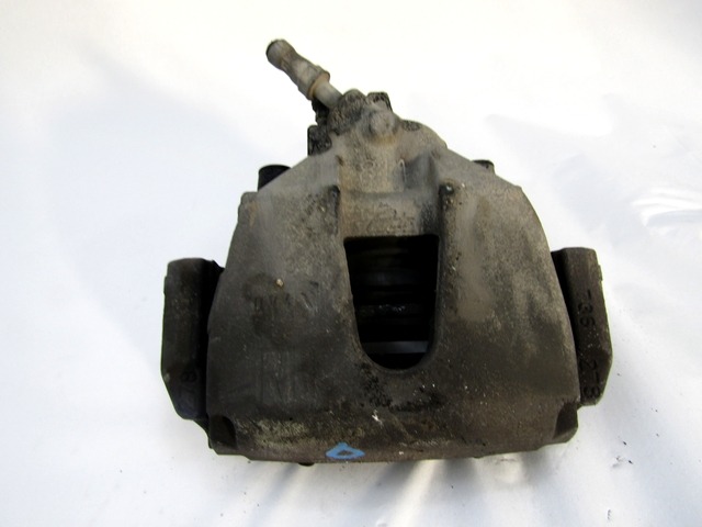 SPREDNJE DESNE ZAVORNE CELJUSTI  OEM N. 1682875 ORIGINAL REZERVNI DEL FORD FOCUS CMAX DM2 MK1 (10/2003 - 03/2007) DIESEL LETNIK 2004