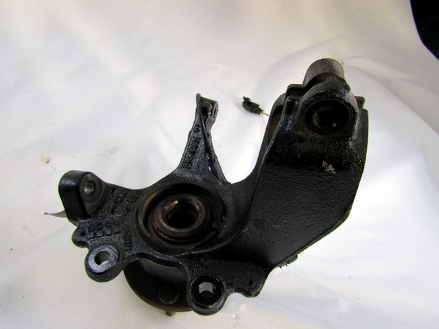 LEVI VRTLJIVI LEZAJ / PESTO KOLESA Z LEZAJEM SPREDAJ OEM N. 3M51-3K171-BF ORIGINAL REZERVNI DEL FORD FOCUS CMAX DM2 MK1 (10/2003 - 03/2007) DIESEL LETNIK 2004