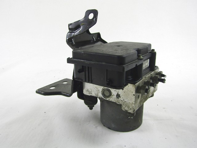 ABS AGREGAT S PUMPO OEM N. 51761005 ORIGINAL REZERVNI DEL LANCIA MUSA 350 (2004 - 2007) DIESEL LETNIK 2005