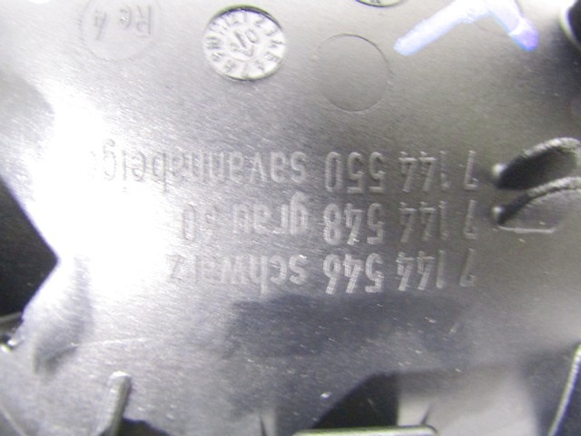 NOTRANJA KLJUKA  OEM N. 7144546 ORIGINAL REZERVNI DEL BMW SERIE 3 BER/SW/COUPE/CABRIO E90/E91/E92/E93 LCI R (2009 - 2012) DIESEL LETNIK 2009