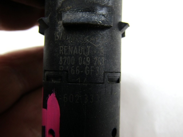 PARKIRNI SENZORJI OEM N. 8200049263 ORIGINAL REZERVNI DEL RENAULT LAGUNA BG0/1 KG0/1 MK2 BER/SW (11/2000 - 12/2004) DIESEL LETNIK 2002