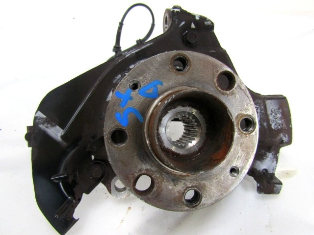 LEVI VRTLJIVI LEZAJ / PESTO KOLESA Z LEZAJEM SPREDAJ OEM N. 51776378 ORIGINAL REZERVNI DEL FIAT GRANDE PUNTO 199 (2005 - 2012) BENZINA LETNIK 2006