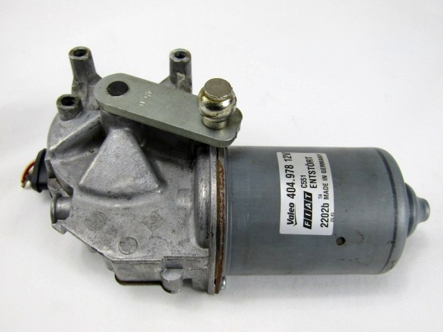 MOTORCEK PREDNJIH BRISALCEV OEM N. 52036095 ORIGINAL REZERVNI DEL FIAT PUNTO 199 MK3 (2011 - 2017)BENZINA/GPL LETNIK 2012