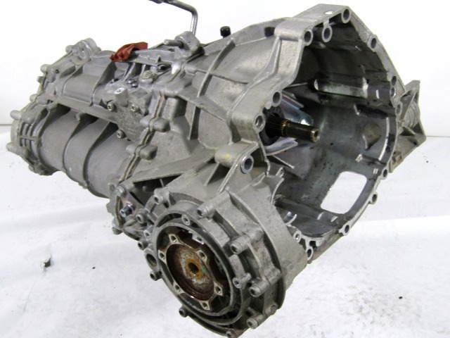 ROCNI MENJALNIK OEM N. (D)30390 Cambio meccanico ORIGINAL REZERVNI DEL AUDI A4 B8 8K2 BER/SW/CABRIO (2007 - 11/2015) DIESEL LETNIK 2010