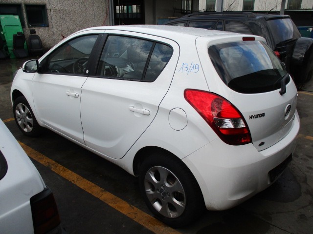 HYUNDAI I20 1.4 D 55KW 5M 5P (2011) RICAMBI IN MAGAZZINO