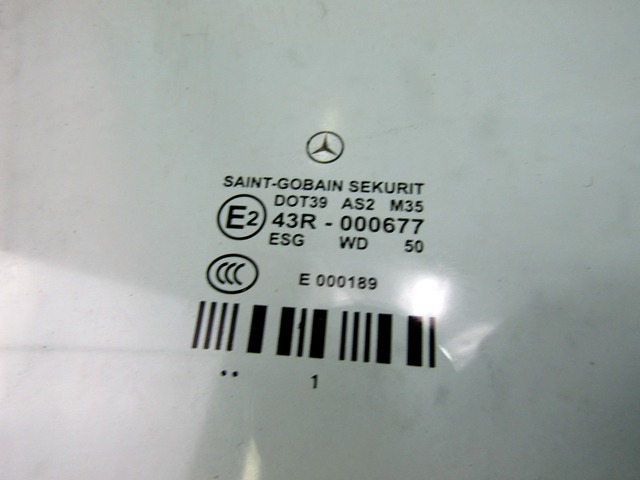 STEKLO SPREDNJIH DESNIH VRAT OEM N. A2127250810 ORIGINAL REZERVNI DEL MERCEDES CLASSE E W212 S212 BER/SW (09/2011 - 08/2014)DIESEL LETNIK 2011