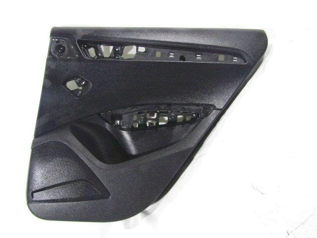 VRATNI PANEL OEM N. PNPDTADQ58RSV5P ORIGINAL REZERVNI DEL AUDI Q5 8R B8 (10/2008 - 06/2012) DIESEL LETNIK 2011