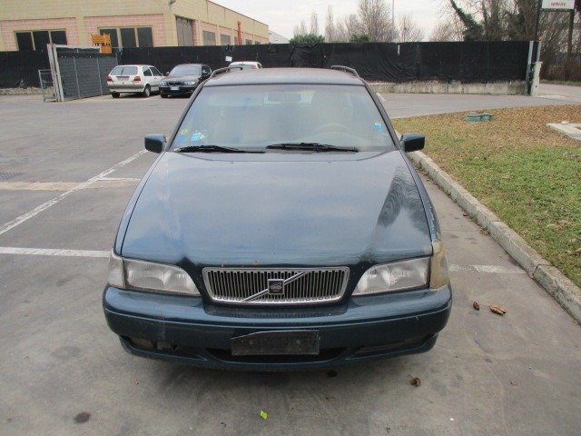 VOLVO V70 SW 2.5 D 103KW 5M 5P (1998) RICAMBI IN MAGAZZINO