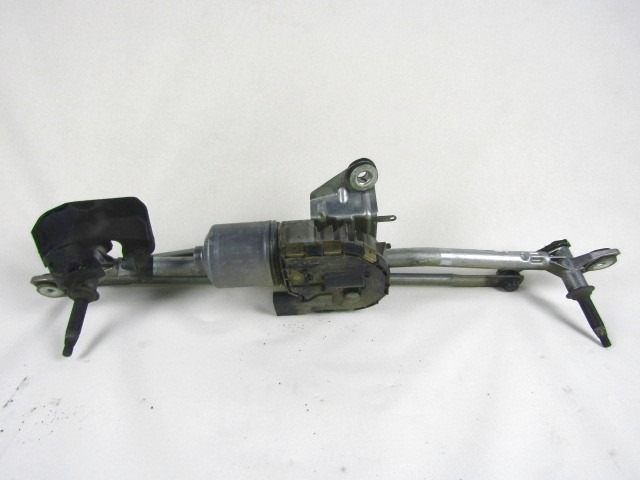 MOTORCEK PREDNJIH BRISALCEV OEM N. 8R1955119A ORIGINAL REZERVNI DEL AUDI Q5 8R B8 (10/2008 - 06/2012) DIESEL LETNIK 2011