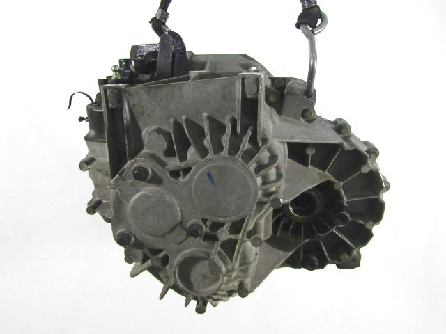 ROCNI MENJALNIK OEM N. 4M5R-7002-CE ORIGINAL REZERVNI DEL VOLVO V50 545 (2004 - 05/2007) DIESEL LETNIK 2005