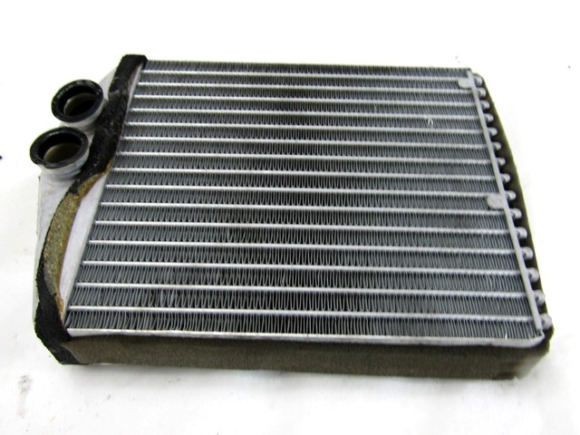 GRELEC RADIATORJA OEM N. 77363732 ORIGINAL REZERVNI DEL FIAT CROMA 194 MK2 R (11-2007 - 2010) DIESEL LETNIK 2008