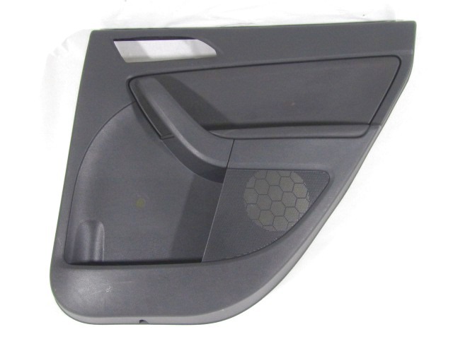 VRATNI PANEL OEM N. PNPDTSKYETI5LSV5P ORIGINAL REZERVNI DEL SKODA YETI 5L (7/2009 - 10/2013)BENZINA LETNIK 2011