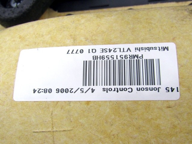 NOTRANJA OBLOGA SPREDNJIH VRAT OEM N. PNASTMTCOLFZ30CB2P ORIGINAL REZERVNI DEL MITSUBISHI COLT Z30 Z3_A Z2_A MK6 (2004 - 2009) BENZINA LETNIK 2007