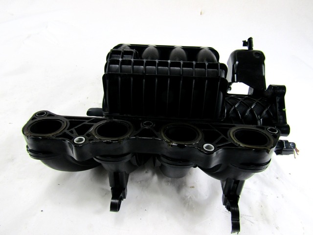 SESALNI KOLEKTOR OEM N. MN143823 ORIGINAL REZERVNI DEL MITSUBISHI COLT Z30 Z3_A Z2_A MK6 (2004 - 2009) BENZINA LETNIK 2007