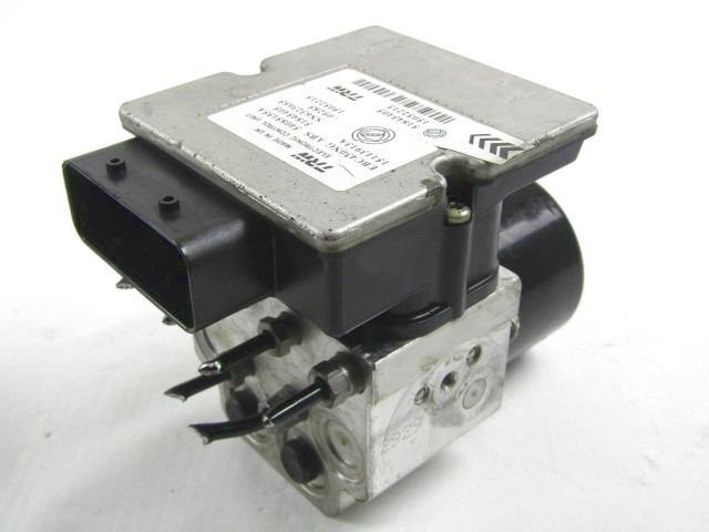 ABS AGREGAT S PUMPO OEM N. 51845405 ORIGINAL REZERVNI DEL LANCIA Y YPSILON 843 R (2006 - 2011) BENZINA/GPL LETNIK 2009