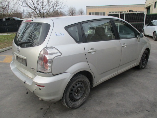 TOYOTA COROLLA VERSO 2.2 D 100KW 6M 5P (2006) RICAMBI IN MAGAZZINO